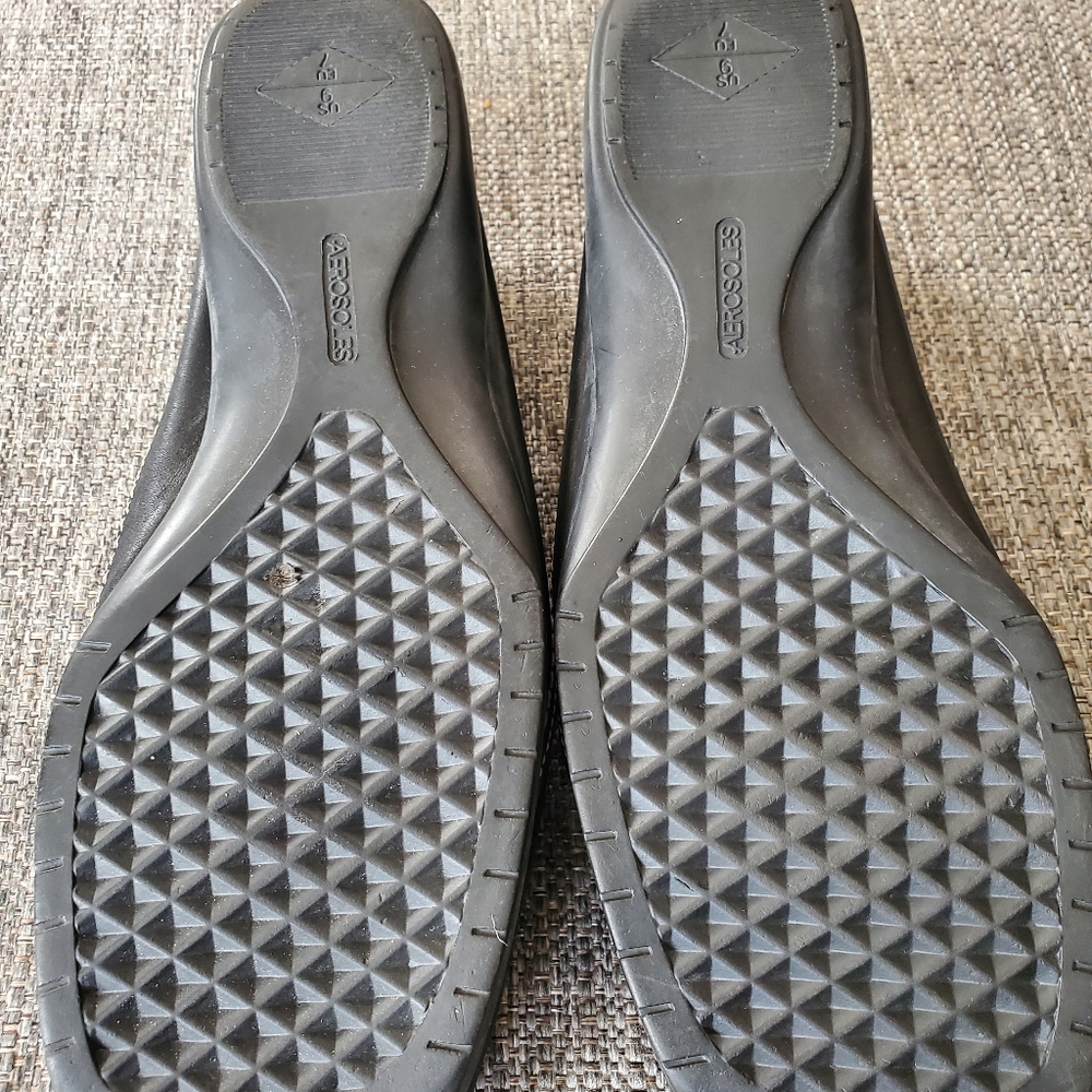 Shoes - Picture 2 of 3